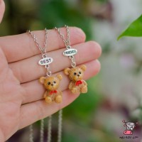 Кулон для двоих друзей "Best Friends. Сказочные медвежата"